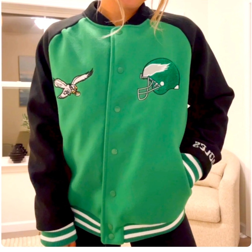 Kelly green wool NFL Eagles jacket with satin lining. NWT.
